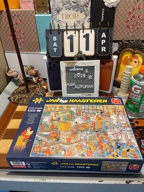 Jan Van Haasteren - "THE CRAFT BREWERY" - 1000 Piece Comic Puzzle